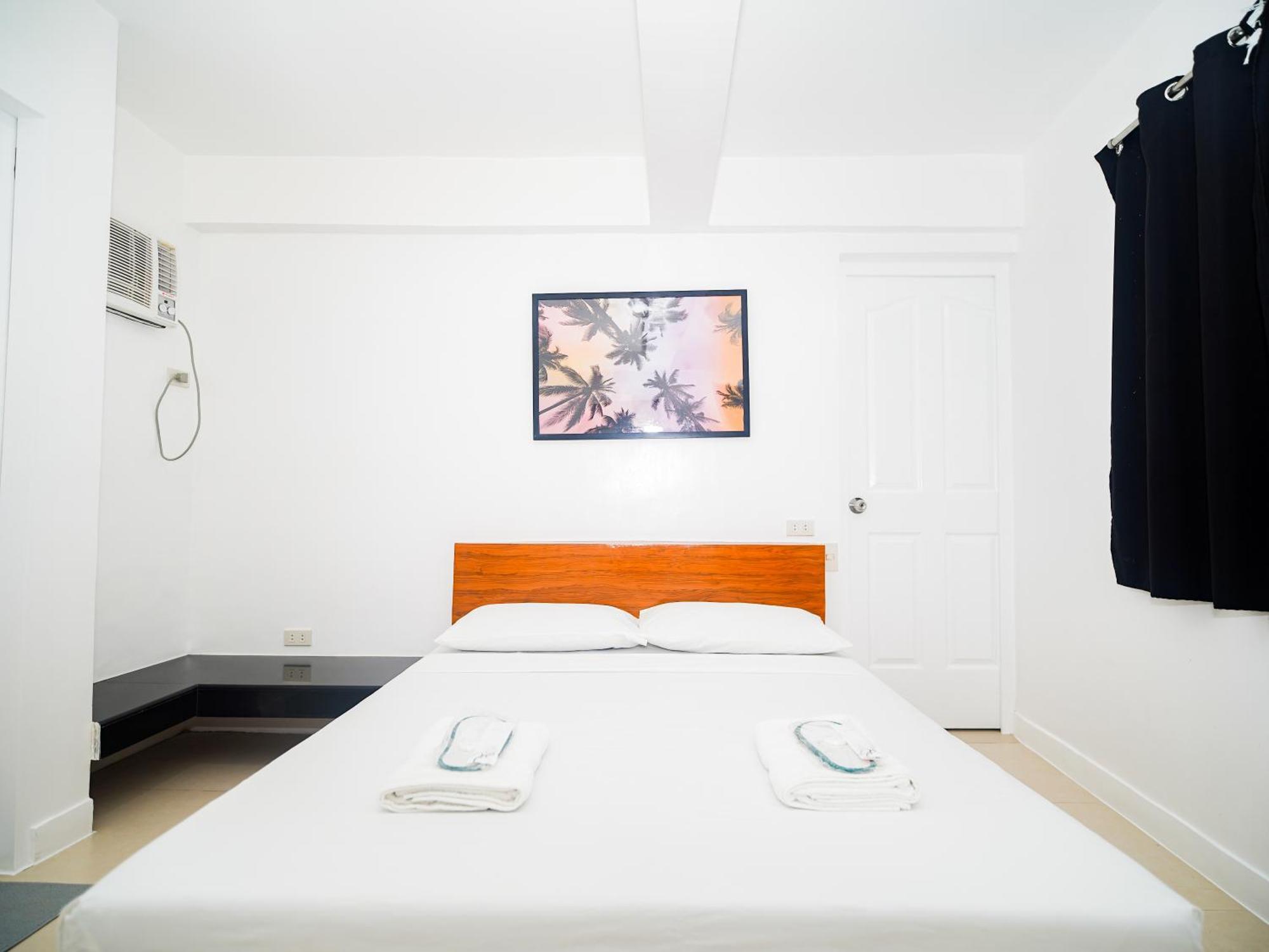 Cjs Boracay Joint Hotel Balabag  Bagian luar foto